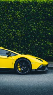 Thousands of High Quality Super Car Wallpapers Download