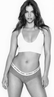 Barbara Palvin Wallpapers Download for Mobile