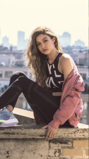 Beautiful Girl Gigi Hadid Wallpapers Free Download
