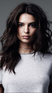 Emily Ratajkowski Full HD Wallpapers Free Download
