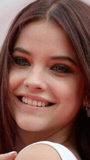 Full HD Barbara Palvin Wallpapers Download
