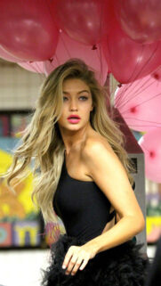 Gigi Hadid Background Wallpapers Free Download