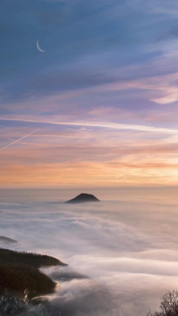 Serenene Mountain Sky