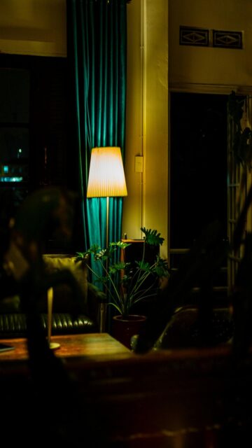 Cozy Ambiance - Mobile Wallpaper