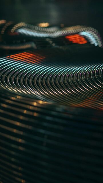 Metallic Waviness: Orange And White Reflections
