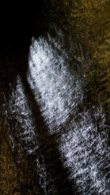 Ethereal White Light On Dark Background Wallpaper