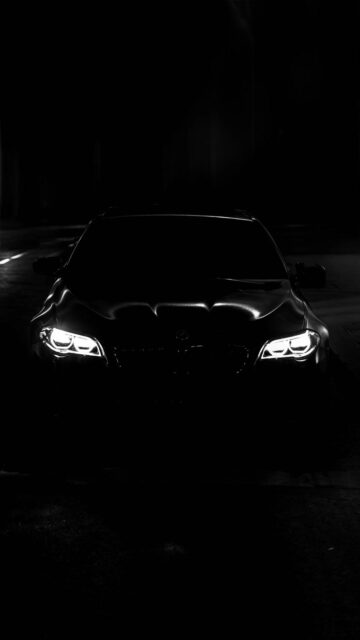 BMW M5 F10 at Night