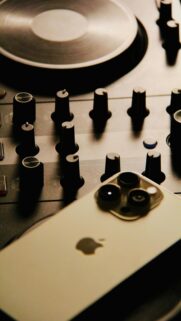 Rhythm in the Mix