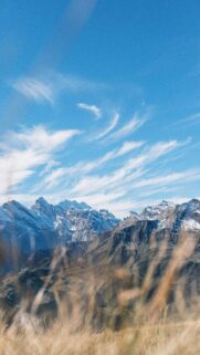 snow-capped-mountains-under-a-bright-blue-sky