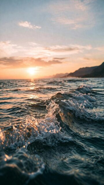 Soothing Ocean Sunset Wallpaper