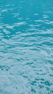Turquoise Ocean Wallpaper – Gentle Waves and Foam