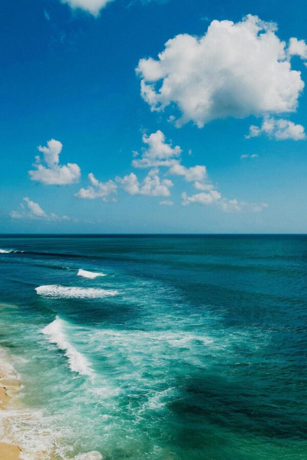serene-blue-skies-beach-waves