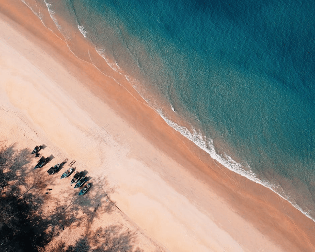 zooming-background