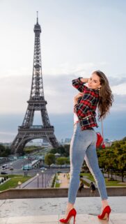 Elegant Woman in Paris with Eiffel Tower Background High Quality Wallpaper