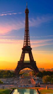 Stunning Eiffel Tower Sunset Paris Mobile Wallpaper – High Quality Resolution