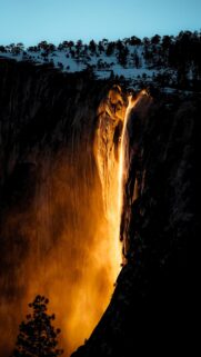Stunning Yosemite Firefall Horsetail Fall Golden Glow Mobile Wallpaper