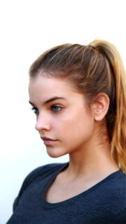 Stunning Barbara Palvin High Resolution Portrait Wallpaper for Mobile