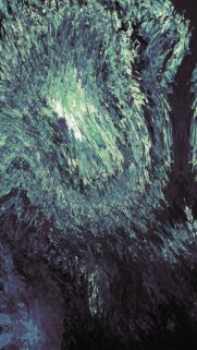 Abstract Liquid Motion Green and Dark Purple Artistic Mobile Wallpaper
