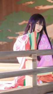 Beautiful Anime Girl Cosplay in Traditional Japanese Kimono Wallpaper