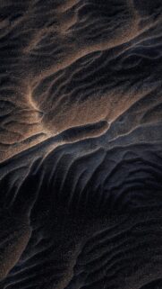 Minimalist Dark Sand Texture Abstract Phone Wallpaper for Mobile