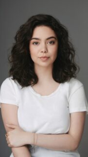 Auli i Cravalho High Quality Mobile Wallpaper – Bestwallpapers.net