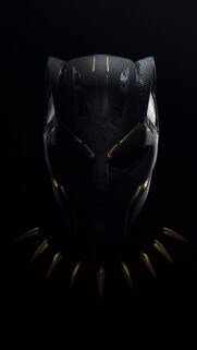 Black Panther Wallpaper 4K: Majestic Big Cat Portrait for Mobile Screen