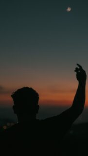 Cancer Moon Sign Spiritual Silhouette Aesthetic Phone Wallpaper