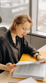 Focused Capricorn Professional Career and Zodiac Success Wallpaper