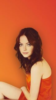 Emma Stone Mobile Wallpaper – Stunning 4K High Definition Portrait for Smartphone Screens