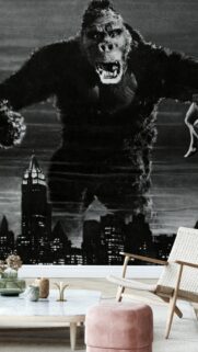 Epic King Kong Wallpaper: Powerful Cinematic Monster Art for Mobile – 4K High Quality