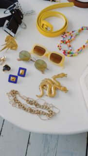 Leo Gold Sun Aesthetic Zodiac Energy and Daily Horoscope Wallpaper