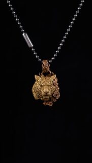 Leo Zodiac Symbolism: Majestic Tiger and Rose Strength Wallpaper