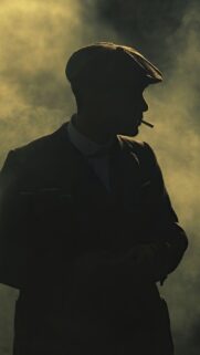 Peaky Blinders 4K Mobile Wallpaper – Thomas Shelby Cinematic Portrait