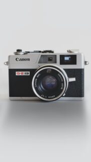 Vintage Canon Canonet G-III QL17 Film Camera Phone Wallpaper