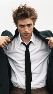 Robert Pattinson High Quality 4K Mobile Wallpaper – Bestwallpapers.net