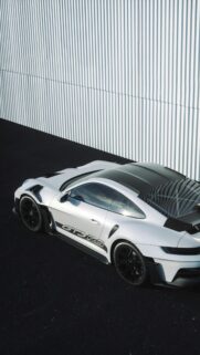 Silver Porsche 911 GT3 RS High-Performance Sports Car Wallpaper