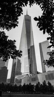 Stunning Black and White One World Trade Center New York Skyline Wallpaper