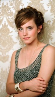 Emma Watson Portrait High Quality Mobile Wallpaper for Fans