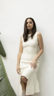 Ana de Armas Elegant Portrait in White Textured Dress Mobile Wallpaper
