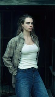 Stunning Portrait of Cara Delevingne in Casual Attire High Definition Mobile Wallpaper