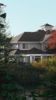 Stunning Lakeside Suburban Mansion Autumn Home Wallpaper