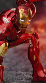 Stunning Iron Man 4K Mobile Wallpaper – Cinematic Marvel Superhero Background for Phone
