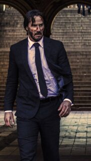 Keanu Reeves 4K Mobile Wallpaper: Stunning Cinematic Portrait for Smartphone Background