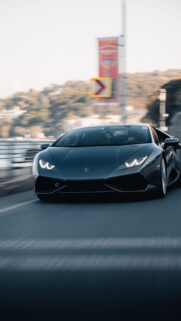 Lamborghini Huracán Vision Board for Success and Abundance Wallpaper