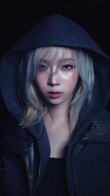 Mysterious Girl with Silver Hair in Dark Hoodie Aesthetic Wallpaper