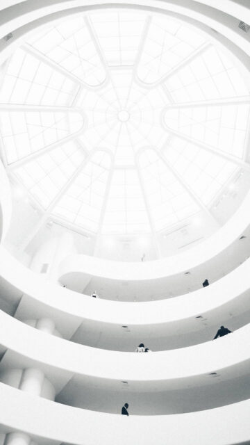 Minimalist Guggenheim Museum Architectural Spiral Wallpaper for Mobile