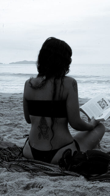 Sagittarius Wanderlust Spiritual Beach Reader Zodiac Wallpaper