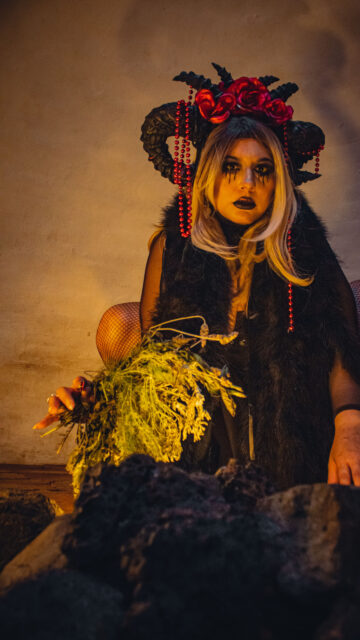 Taurus Earth Queen Zodiac Aesthetic - Grounding Power Desktop Wallpaper