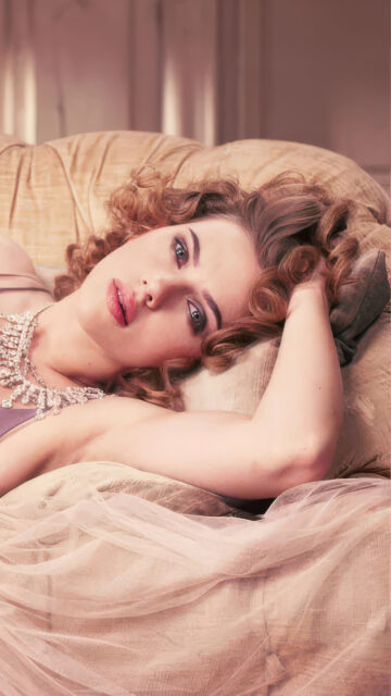 Glamorous Woman Lying on Velvet Mobile Wallpaper