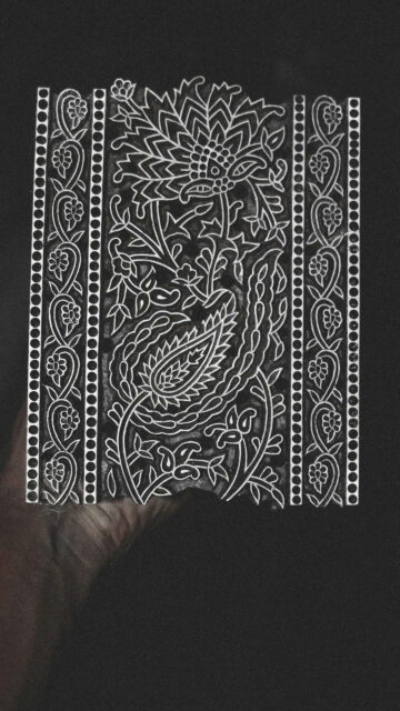 Intricate Mandala Woodblock Spiritual Energy Aesthetic Wallpaper